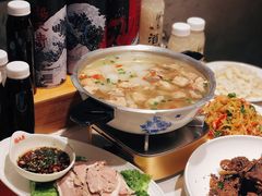 -杨氏青龙虾·羊蝎子(托乐嘉店)