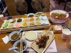 -怪噜范·老贵阳街头名小吃(鸿通城店)