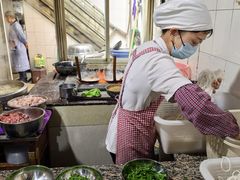 -正宗杨记普洱酸醋米线(总店)