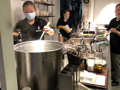 -粉吖吖·邵阳米粉(体育西路店)