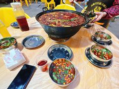 -鸿顺老铁锅美蛙鱼府(解放碑店)