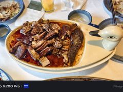 -八府香鸭·啫啫煲(华山路店)