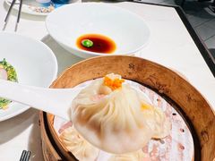 蟹粉小笼包-绿波廊(豫园店)