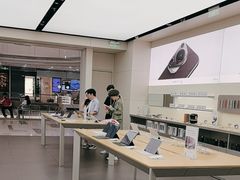 -华为智能生活馆(上海中山公园龙之梦)