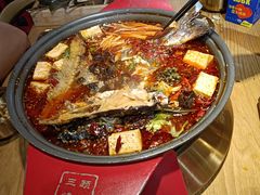 -三顾烤庐·烤鱼·烧烤·龙虾(奉贤店)