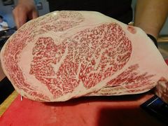 冷藏熟成射和牛现切眼肉-觅福里•熟成和牛餐厅
