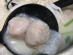 蟹籽鱼鲍-渔米丰·广府鱼汤米线(光明广场店)
