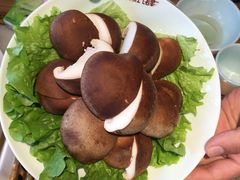 -巴渝瓦肆重庆鲜火锅(宝龙环湖店)