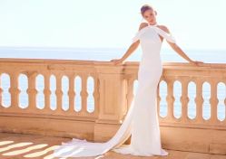 -纯色时光婚纱艺术馆WHITE