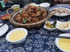 -八两八金·莱芜特色炒鸡(市南漳浦路店)
