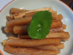 -丫丫厨娘·柠檬鸭(江南蓝鲸世界店)