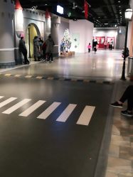 -点点梦想城(鑫苑都汇店)