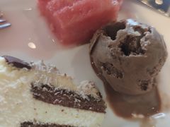 甜品拼盘-上海丽笙精选海仑宾馆·莫赛克餐厅