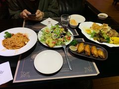 -红墙餐吧(大学城南亭店)