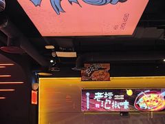 -鸣记脆皮烤鱼·海鲜烤鱼(三八广场店)