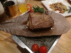 -塔哈尔·新疆盛宴(城西银泰店)