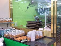 面包甜点陈列柜-勿理堂(西村店)
