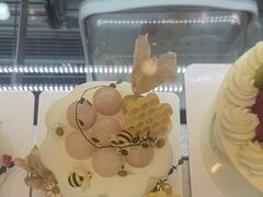 -花花卷卷·鲜食蛋糕(静安久光百货店)