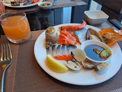 -大中华希尔顿酒店-念自助餐·海南美食·三文鱼