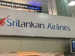 -班达拉奈克国际机场