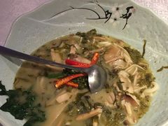 酸汤杂菌-花家怡园