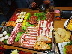-乌拉烤肉(如皋首店)