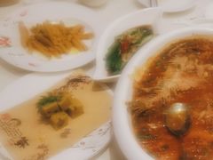 -沪华海鲜大酒楼(南汇店)