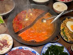 -萍姐火锅·公路夜市(武汉首店)