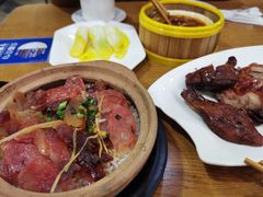 腊肉煲仔饭-粤仔湾砂锅粥(滨湖万达店)