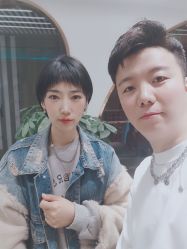 -BULB STUDIO 巴柏明星发型工作室