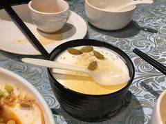 哈萨克酸奶-巴扎美食·新疆菜·西域歌舞表演餐厅(新疆大厦店)