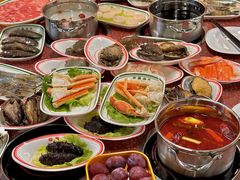-四囍码头海鲜烧烤自助火锅(外滩南京东路悦荟广场店)