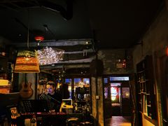 -城墙外BAR