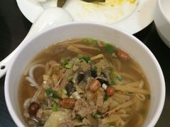 -金皇国际大酒店(桂林两江四湖火车站店)