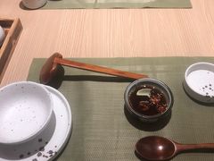 餐具摆设-舞漁日料美人胶原锅(陆家嘴中心店)