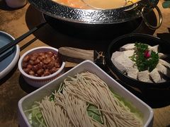 -左庭右院鲜牛肉火锅(新梅广场店)