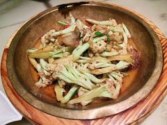 大盆-佬麻雀·新湘菜(东方宝泰店)