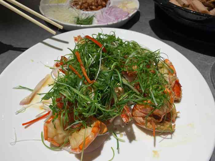 渔意如意·凯宾轩(建六店)-"[薄荷]环境:这是新店,所在的大厦也很.