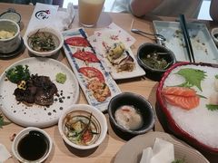 -花和海鲜自助(梅江店)