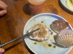 蒜蓉蒸乳山生蚝-三个渔夫·蒸汽海鲜(小白楼店)