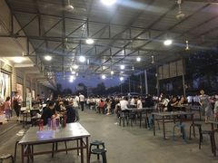 大堂-佰运猪蹄(高陵店)