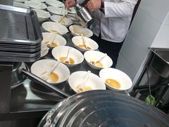 -金陵老丁家馄饨(新街口店)