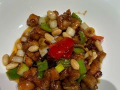 -鱼翅楼·津派砂锅鱼翅(水上公园店)