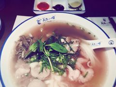 -美奈小馆·越南料理(中航城君尚购物中心店)