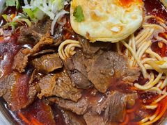-薛记襄阳香辣牛肉面(平安路店)