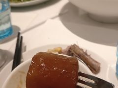 -港丽餐厅(高德置地店)