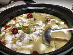中辣酸菜鱼-周渝食惦酸菜鱼(青浦店)