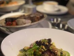 -MONICH牛排融合餐厅(和义大道购物中心店)