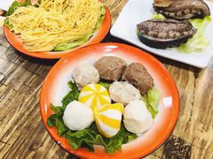 港式生面-小龍鳳·港式海鲜打边炉(沙湖路店)