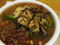 -水平有限螺蛳粉(宏达大厦店)